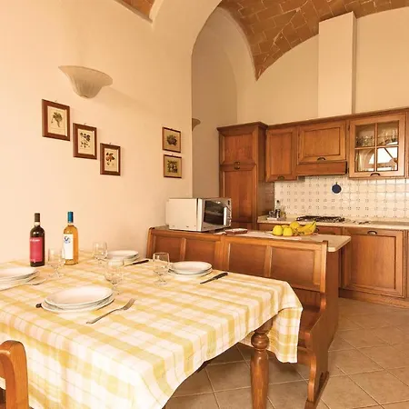 Apartment Corneto 1 *